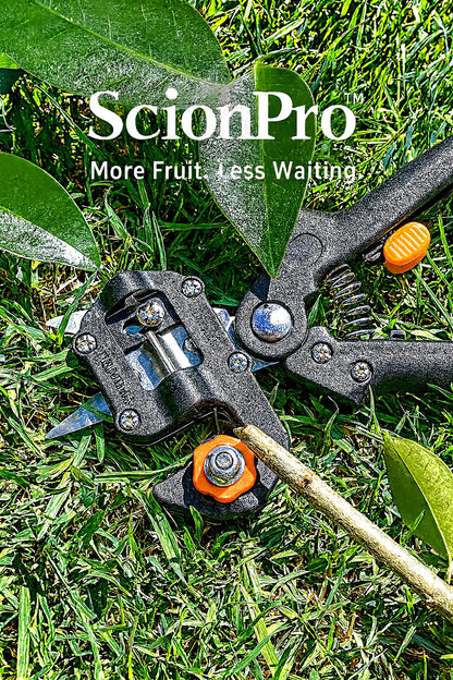ScionPro™ Grafting Tool with 3 Blades + Shears & Free Tape